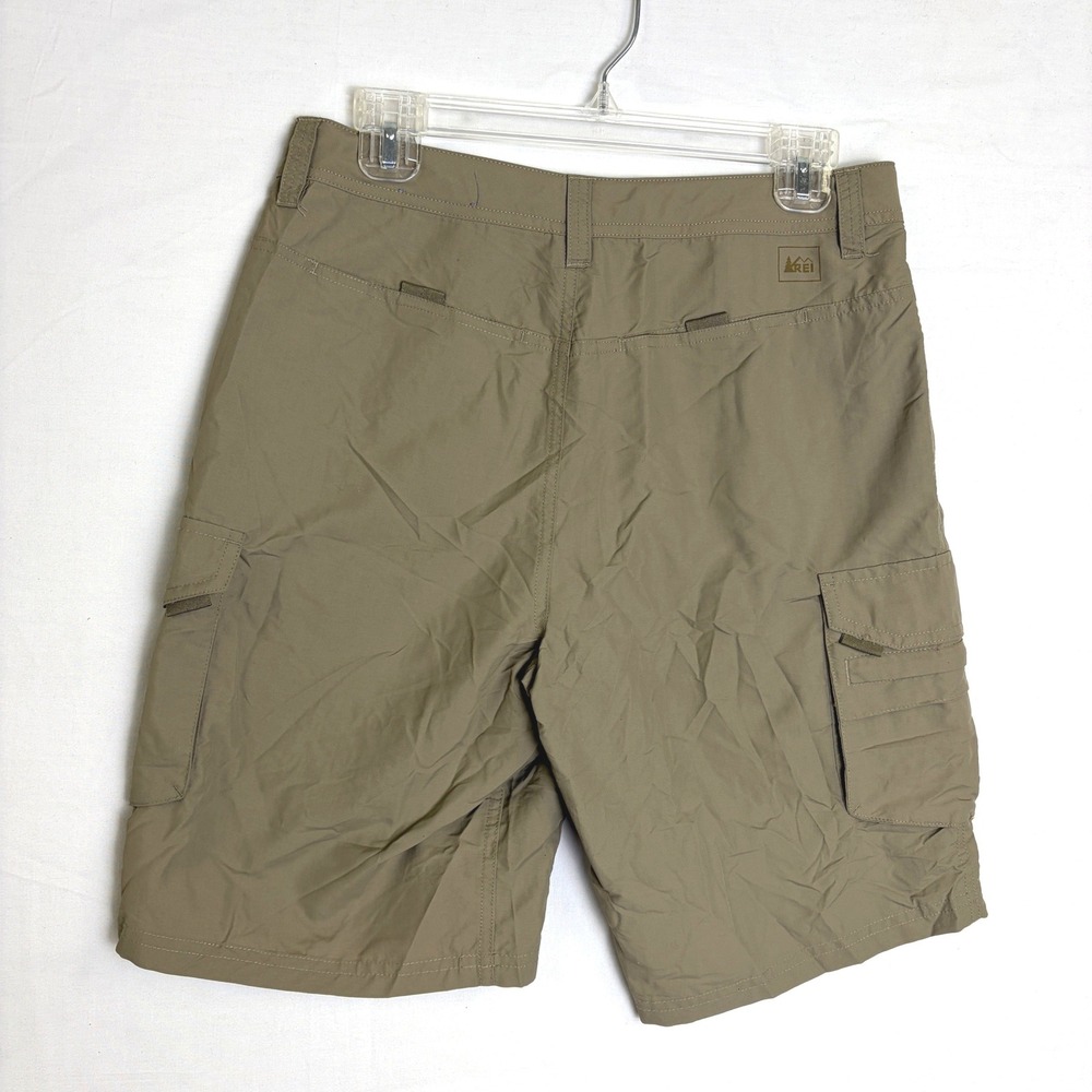 REI Sahara Cargo Shorts Womens 6 Khaki Tan Hiking Outdoor Nylon Gorp Travel - Picture 4 of 8